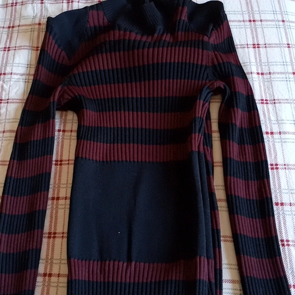 Gabriel Union stripe dress. - Picture 1 of 9